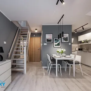 apartamenty-bluesky-nadrzeczna.karpacz-hotel.com/